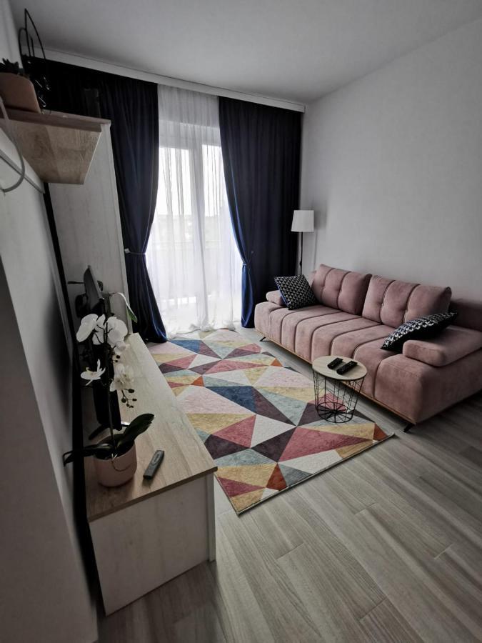 Karra Residence Timișoara Buitenkant foto