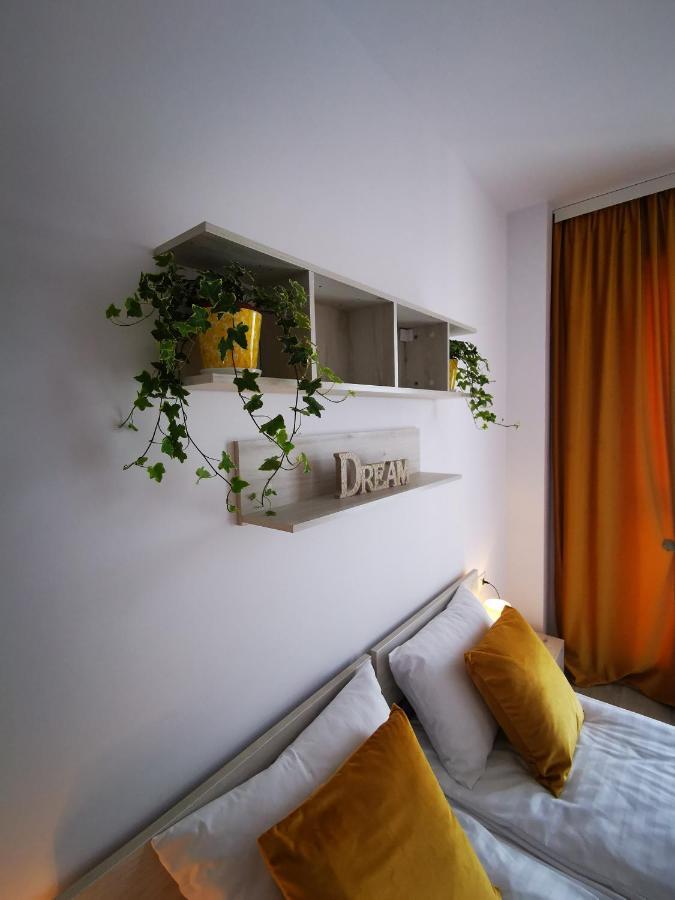 Karra Residence Timișoara Buitenkant foto